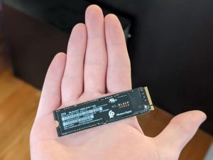 SSD PCIe NVMe là gì? Có đáng để nâng cấp?