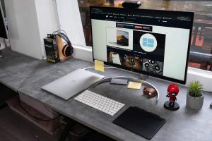 Sự khác biệt giữa màn hình chơi game và màn hình văn phòng