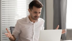 Nếu không vệ sinh và tra keo định kỳ, laptop sẽ gặp những gì?