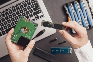 Phân vùng SSD laptop có cần thiết cho laptop không?